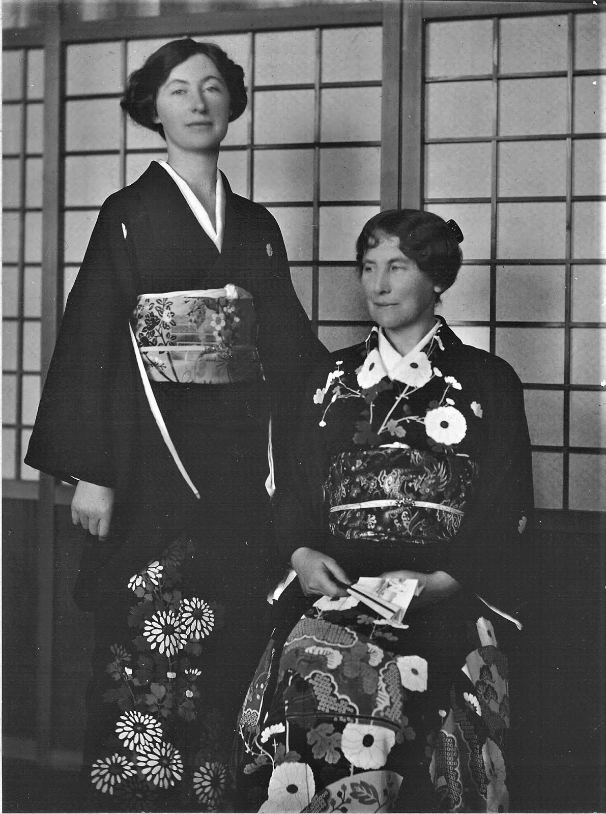 Elizabeth Keith (left) and Kate Bartlett in her early years in Tokyo (from the collection of Darrel C. Karl)